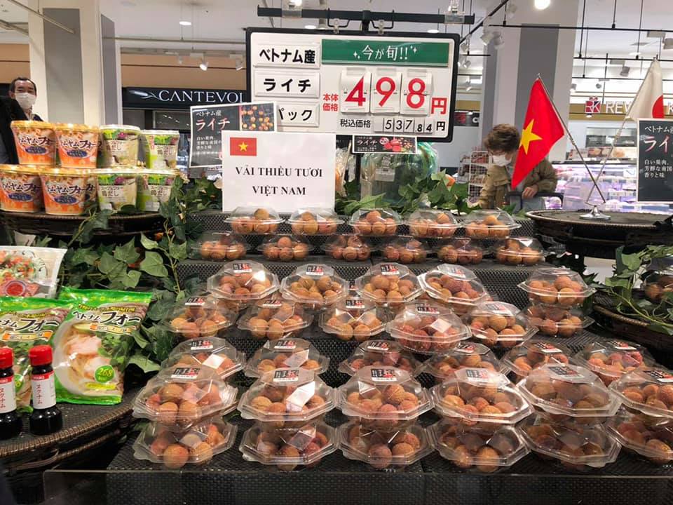 Fresh Vietnamese lychees are sold on Japanese supermarket shelves